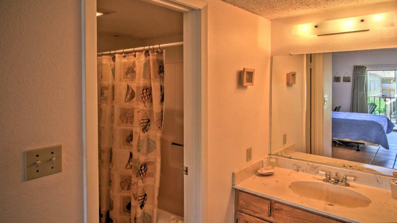 Apartment Ventura #204 *